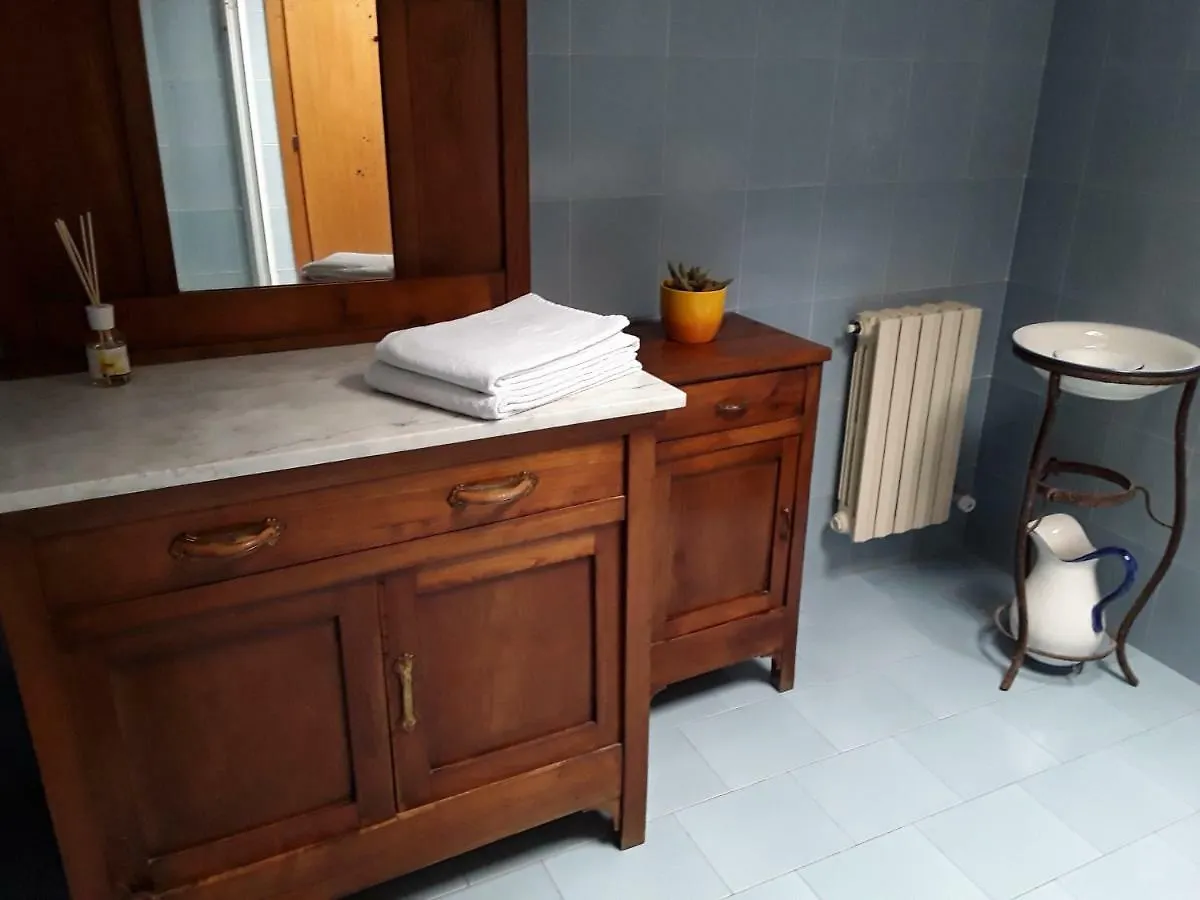 מאלצ'סינה Camere Porto Vecchio Con Parcheggio A Pochi Passi Dal Castello איטליה