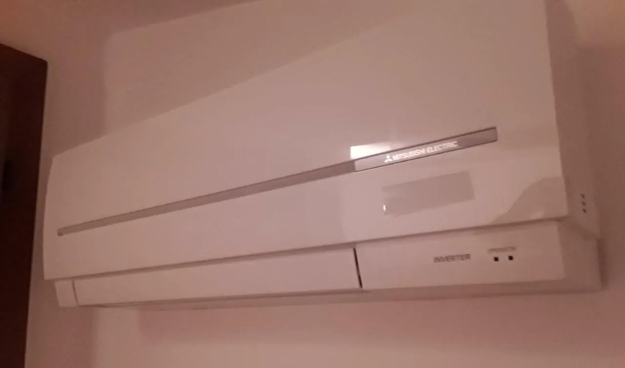 לינה וארוחת בוקר מאלצ'סינה Camere Porto Vecchio Con Parcheggio A Pochi Passi Dal Castello