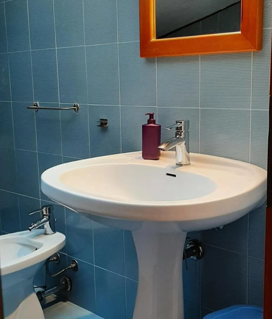Camere Porto Vecchio Con Parcheggio A Pochi Passi Dal Castello Malcesine